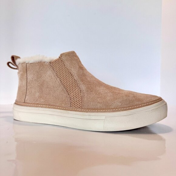 TOMS Size 7.5 Bryce Slip On Sneakers / Sneaker Bootie Sand Suede w/ Faux Fur - Picture 1 of 16